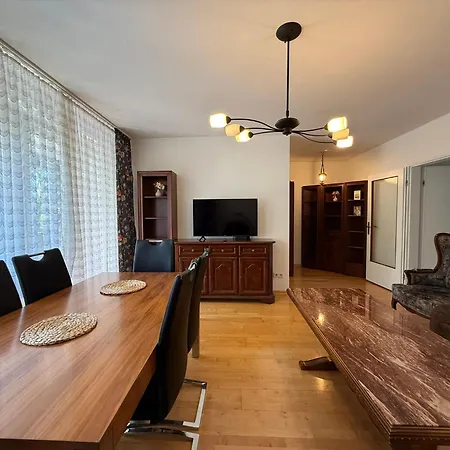 Altmodische 3 * Monheim am Rhein