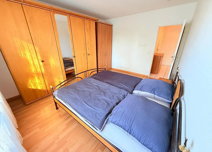 Altmodische 3 Daire Monheim am Rhein